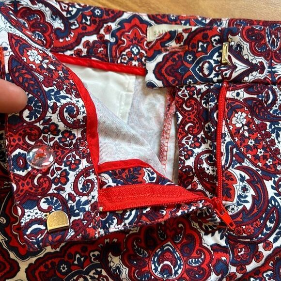 Saint Tropez West Paisley Red White Blue Denim Shorts US 6 - Picture 3 of 8
